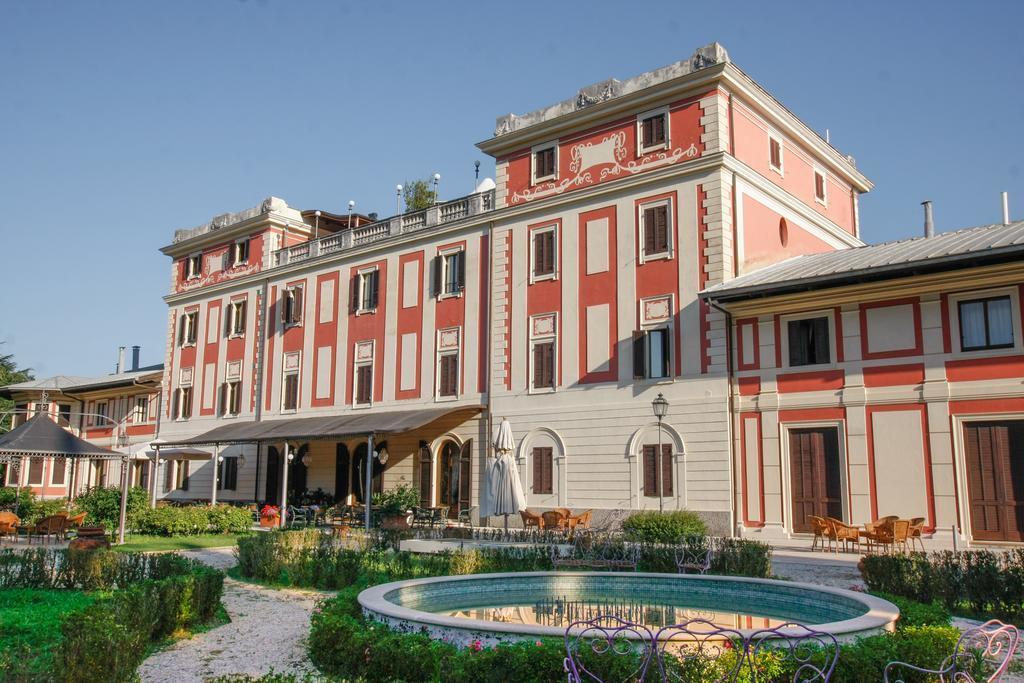 Park Hotel Villa Potenziani Rieti Ngoại thất bức ảnh