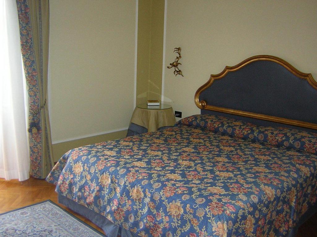 Park Hotel Villa Potenziani Rieti Phòng bức ảnh